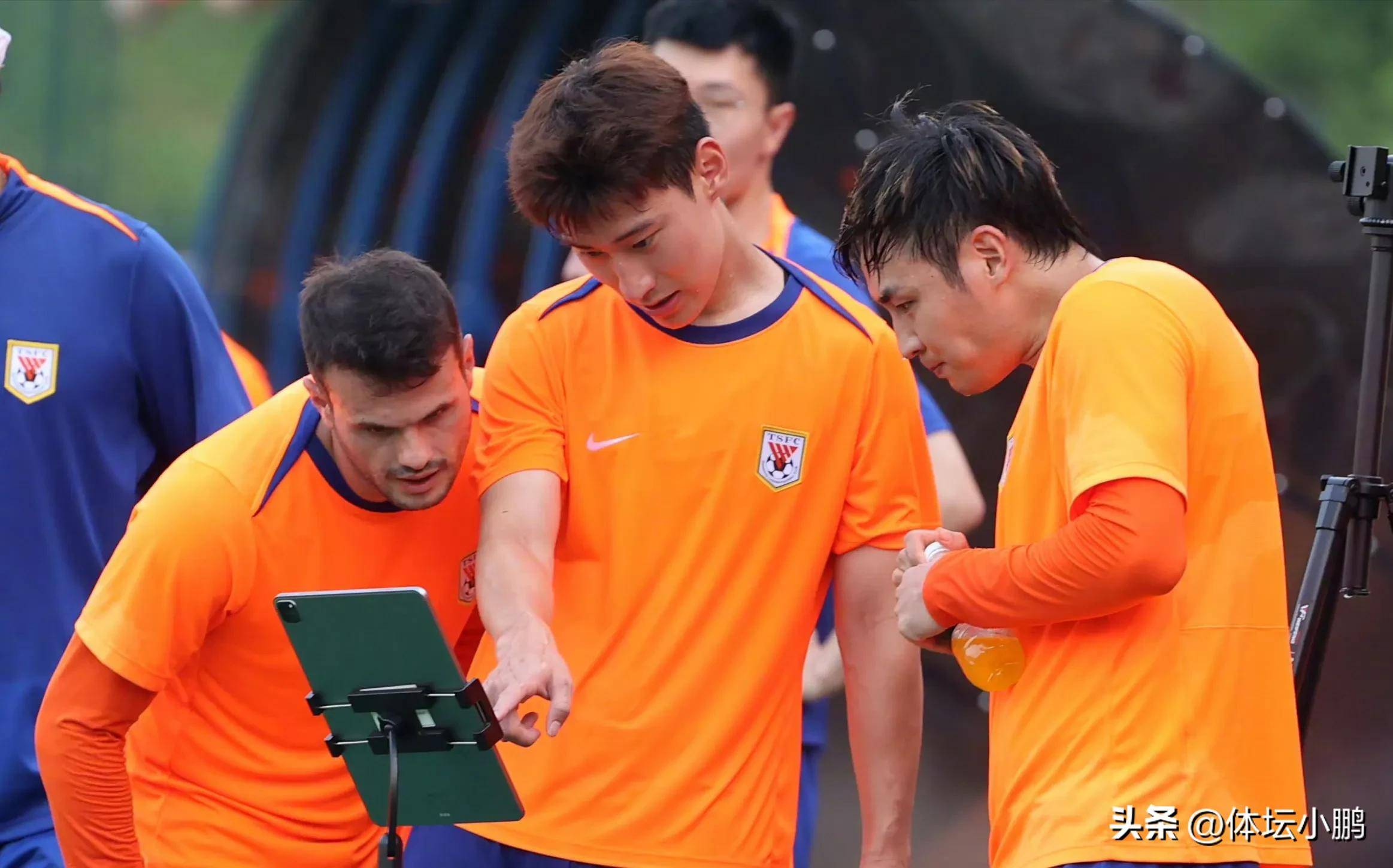 冲刺阶段山东泰山调整名单以备CBA常规赛；扳平良机环节打磨；球迷炸锅；球队文化再被提及的简单介绍