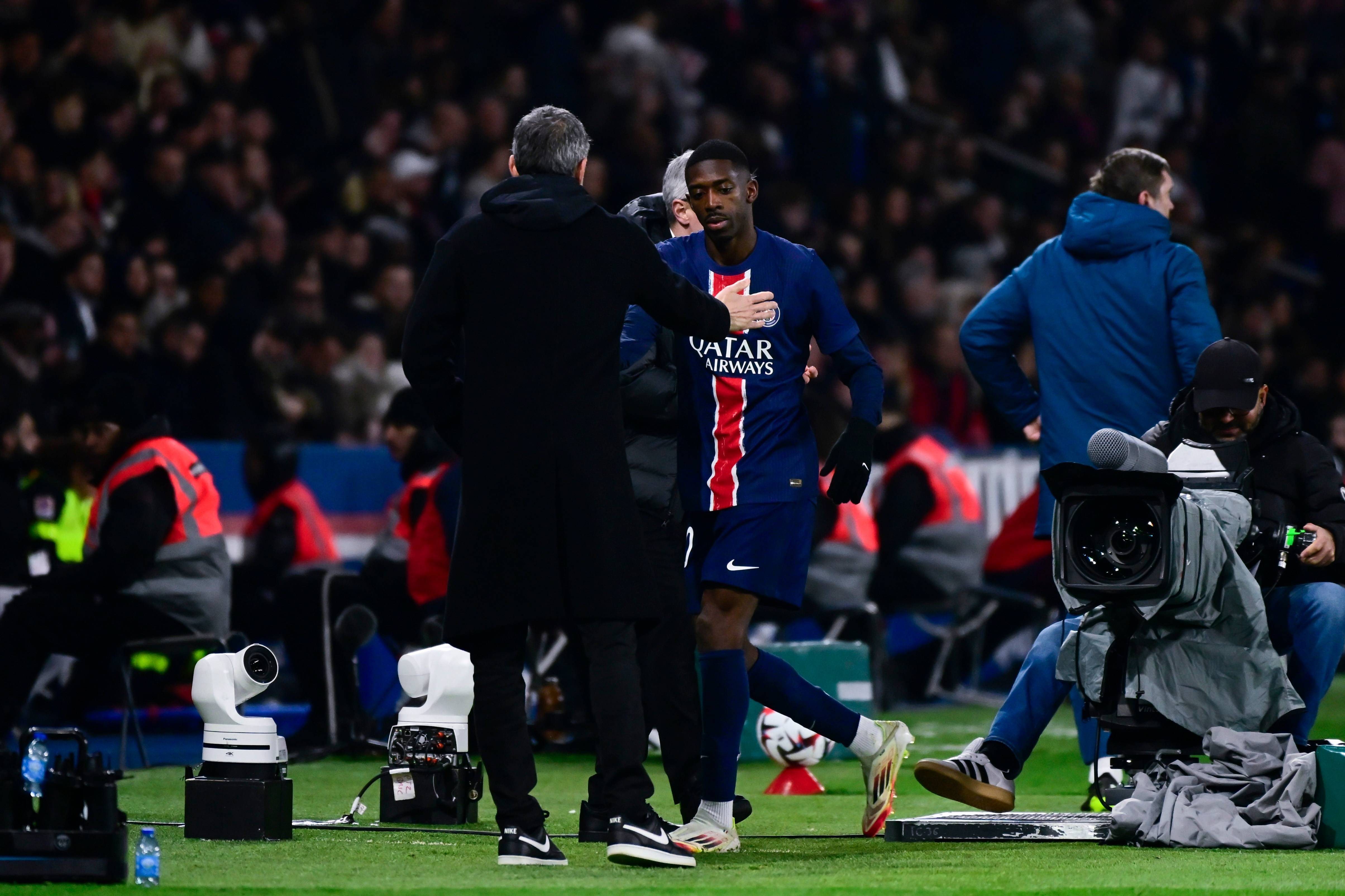 包含法国杯今夜走向成谜,金州勇士再遭质疑,引发热议,球队文化再被提及的词条 包含法国杯今夜走向成谜,金州勇士再遭质疑,引发热议,球队文化再被提及的词条